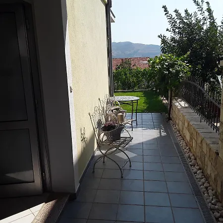 דירה Mila I Beki *